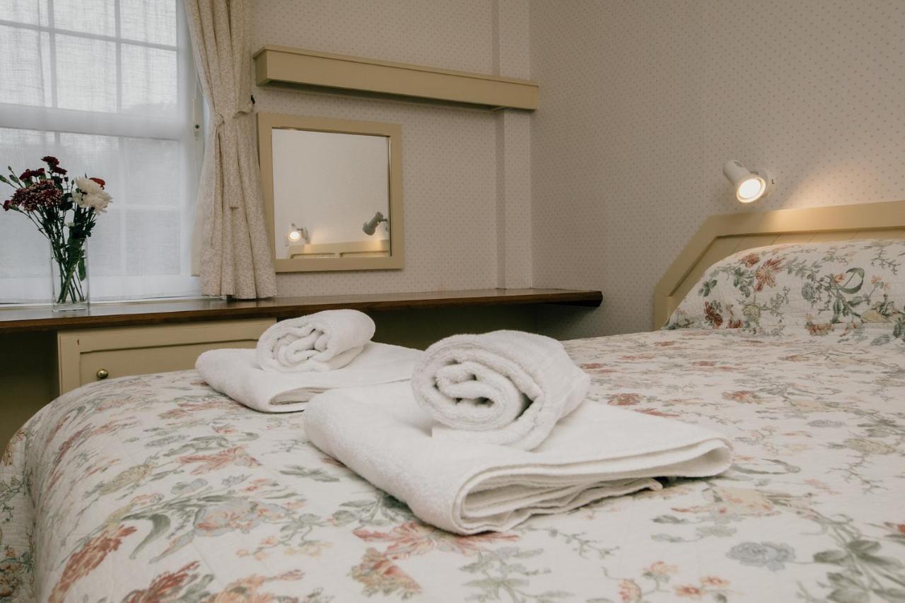 Aparthotel Galwad Y Mor à Saint David's Extérieur photo